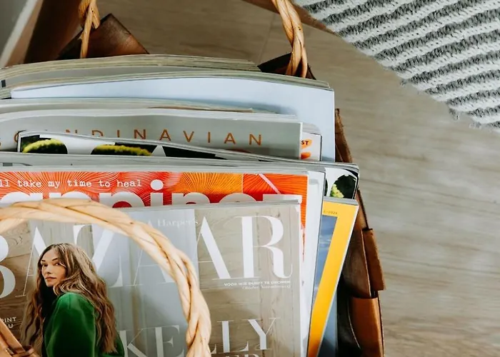 샬레 The Red Shutter *