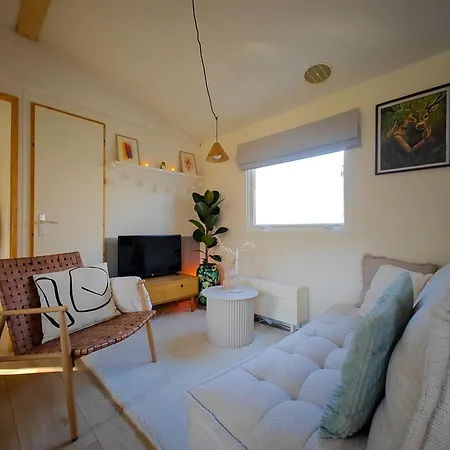 Chalet The Red Shutter Hattemerbroek