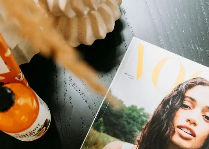 The Red Shutter Hattemerbroek